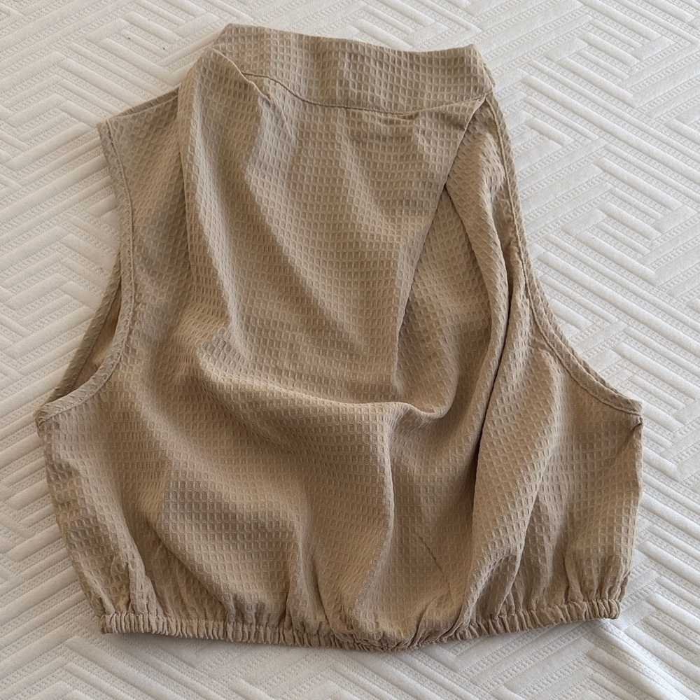 Stylish Tan Women's set - Picture 6 of 7
